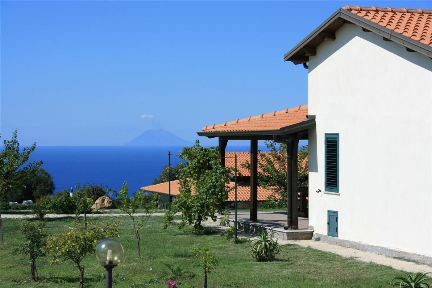 Agriturismo Ninea Ricadi Exteriér fotografie