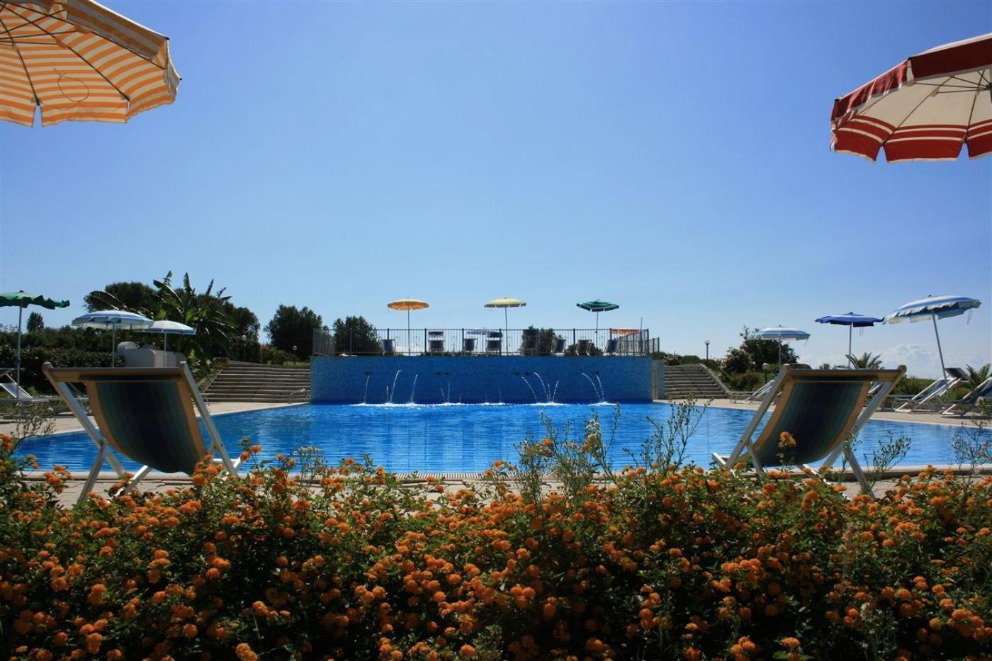 Agriturismo Ninea Ricadi Exteriér fotografie