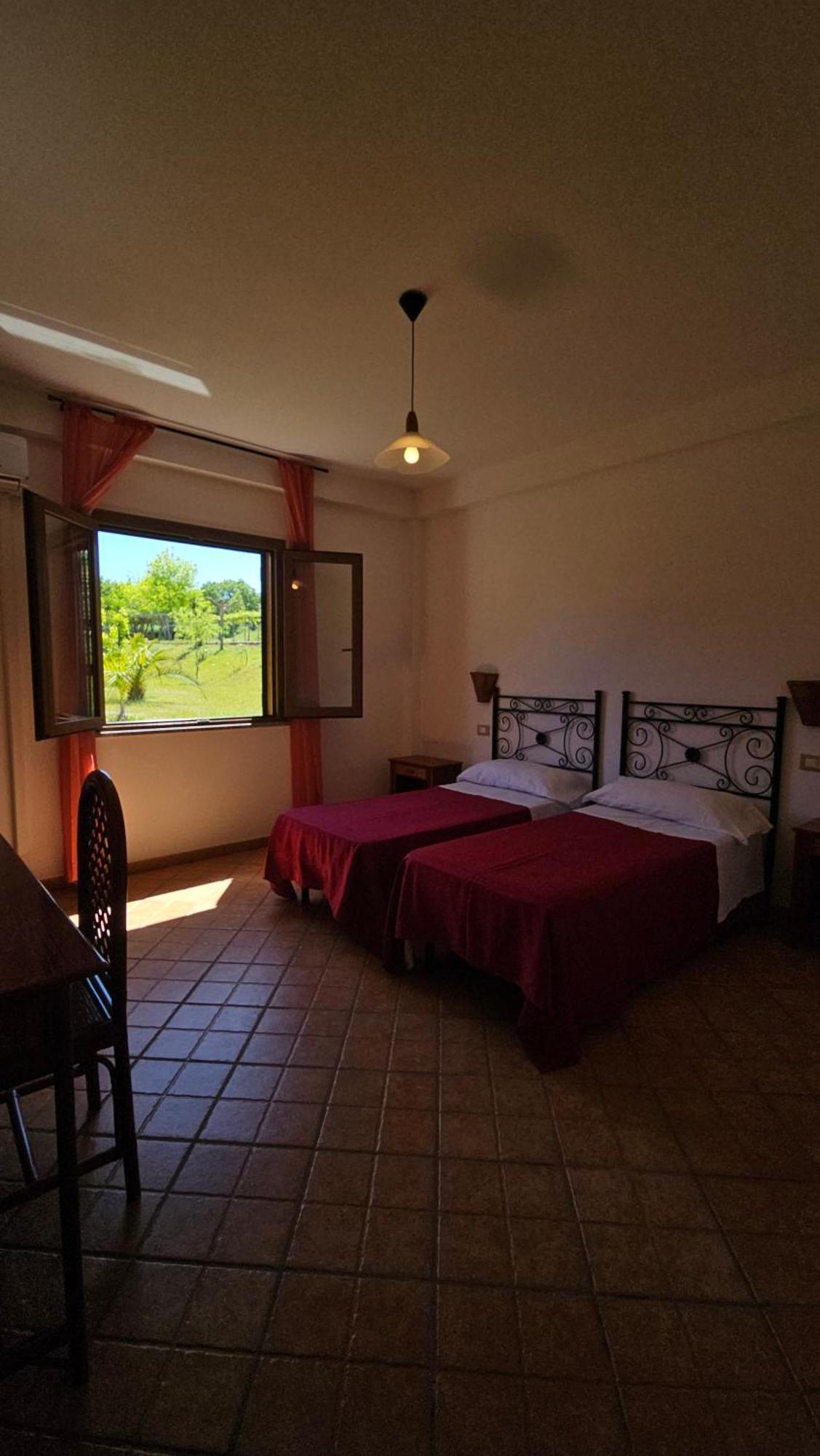 Agriturismo Ninea Ricadi Exteriér fotografie